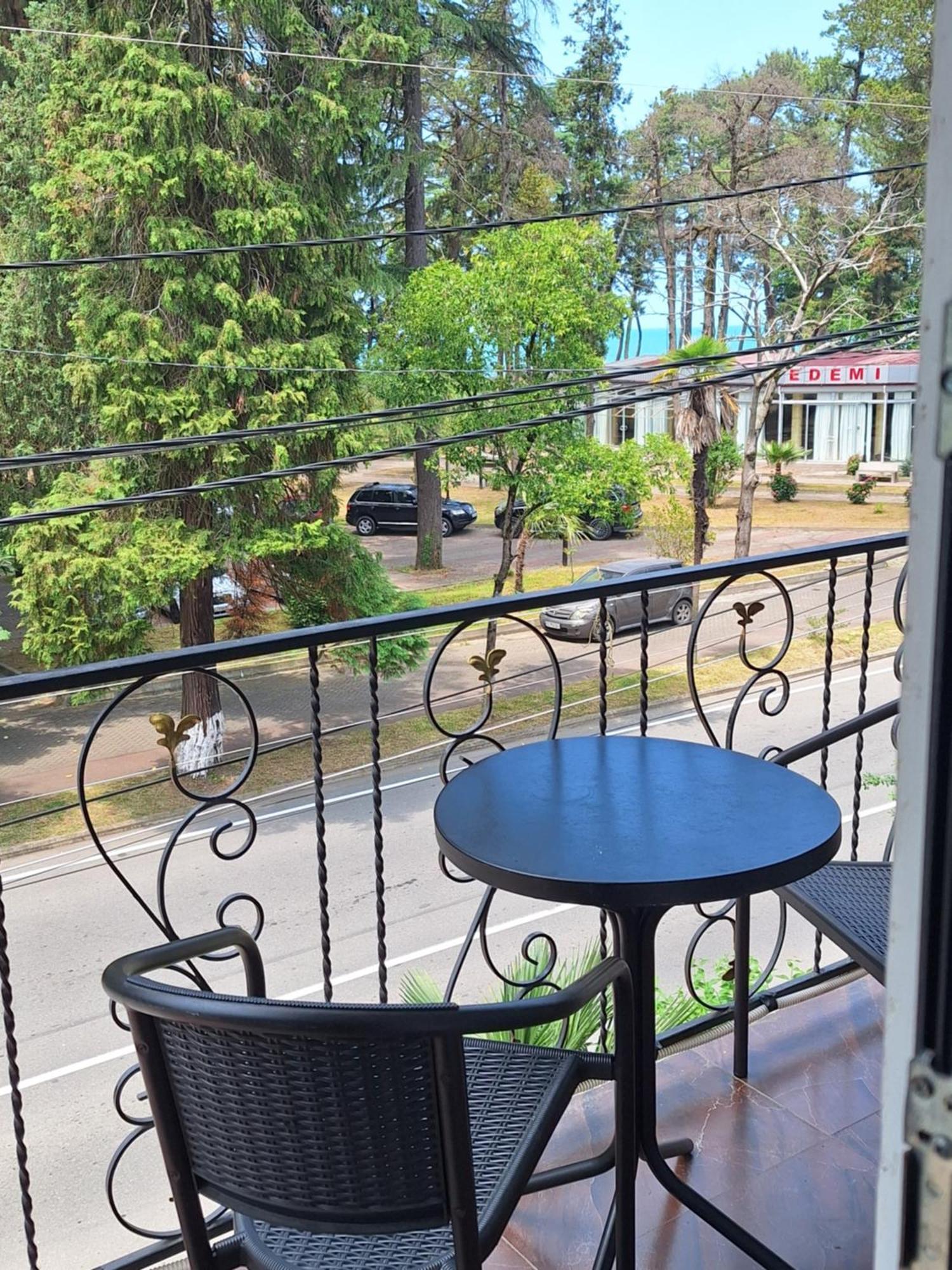 Temosalo Hotell Kobuleti Exteriör bild